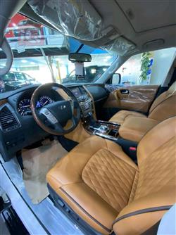 Infiniti QX80